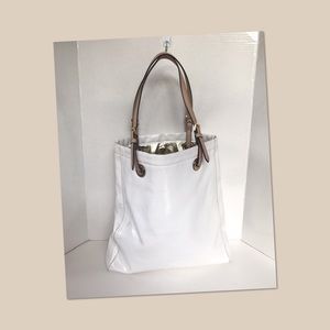 MICHAEL KORS CARRY ALL PURSE